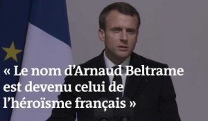« Le nom d’Arnaud Beltrame est devenu celui de l’héroïsme français », salue Emmanuel Macron