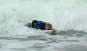 Les vagues de Mick Fanning face à P.Gudauskas - Adrénaline - Surf