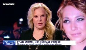 Sylvie Vartan ironise sur le clan Boudou