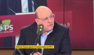 #PS "L'erreur serait de tout mettre sur le dos de François Hollande" analyse Julien Dray