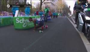 Marathon de Paris 2018 : Amane Gobena chute au ravitaillement