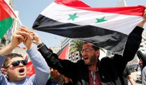 Syrie : manifestation pro-Assad après les frappes occidentales