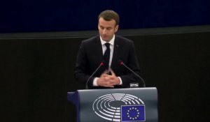 Macron à Strasbourg : "une forme de guerre civile européenne réapparaît"