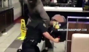 Un policier essaye d'arrêter un homme dans un fast food mais reçoit une raclée à la place