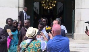 Mamoudou accueilli en héros à Montreuil et au consulat du Mali
