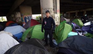 Les images de l'évacuation du plus grand camp de migrants à Paris
