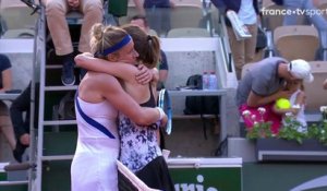 Roland-Garros : Pauline Parmentier vient à bout d'Alizé Cornet après 3h de combat !!