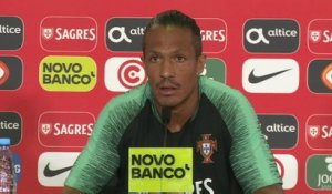 Portugal - Alves : ''Les autres équipes ne nous intéressent pas''