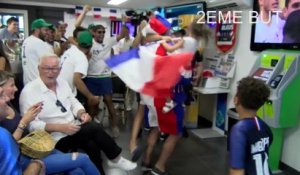 Ambiance au Bar-PMU ''Le Tunnel'' des Pennes-Mirabeau pour France-Uruguay