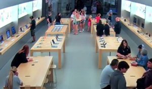 Ils braquent une boutique Apple et repartent avec 27000 dollars de matériel