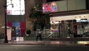 Des militants anti-Trump détruisent son étoile sur Hollywood Boulevard