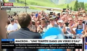 Emmanuel Macron s'en prend une nouvelle fois aux médias: "Vous êtes très excités, les gens ne m'en parlent pas"