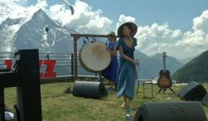 Du jazz, vue sur Mont-Blanc