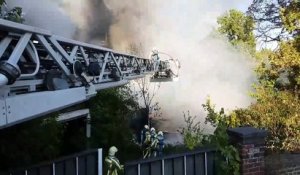 Incendie de garage, rue des Hayettes, à Gilly, le 8 août 2018