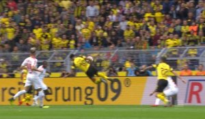 1e j. - Dortmund frappe fort contre Leipzig (4-1)
