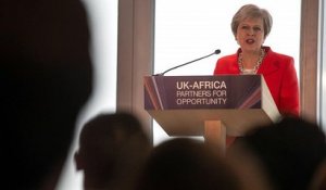 Brexit : opération séduction en Afrique pour Theresa May