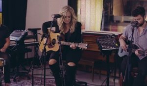 Clare Dunn - More (Acoustic Live)