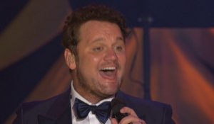David Phelps - What A Wonderful World (Live At The Franklin Theatre, Franklin, TN / 2012)