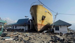 Indonésie : le bilan du séisme suivi d'un tsunami monte à plus de 1200 morts