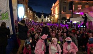 Le départ de la Crazy Pink run à Pontarlier