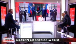 Macron au bord de la crise - L'Info du vrai du 03/10 - CANAL+