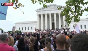 Manifestants en colère à Washington pour la confirmation de B. Kavanaugh