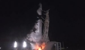 SpaceX réussit pour la première fois à faire atterrir une fusée à quelques mètres de son pas de tir 