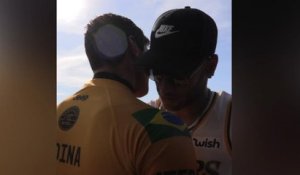 Neymar au soutien du surfeur Medina au Portugal