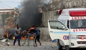 Somalie : au moins 20 morts dans l'explosion de voitures piégées à Mogadiscio