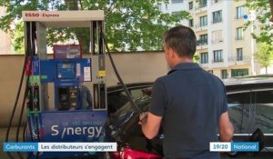 Carburants : les distributeurs s'engagent sur les prix à la pompe