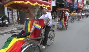 Gay Pride dans les rues d'Hanoï