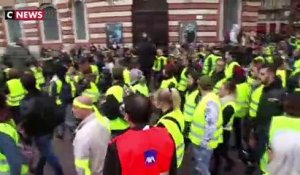 Gilets jaunes : des manifestations dans toute la France