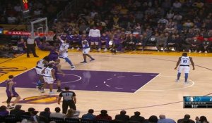 NBA : Les Lakers renversent les Mavs