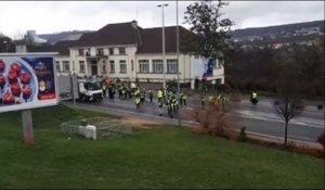 Lorraine Gilets jaunes Tensions à Frouard entre les gilets jaunes surveillés par les gendarmes