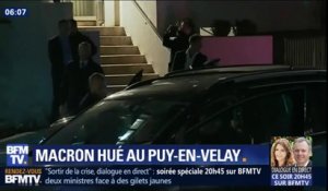 "Macron démission": le président hué et insulté à la sortie de la préfecture du Puy-en-Velay