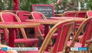 Paris : les commerçants se barricadent