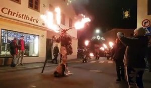 Parade des Krampus avant la Saint-Nicolas (Autriche)