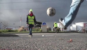 Gilets Jaunes : le sprint final du gouvernement français avant Noël