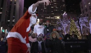 A Knicks Christmas Surprise at Rockefeller Center Christmas Tree!