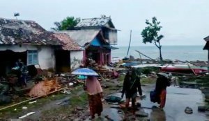 Tsunami en Indonésie : les habitants sous le choc