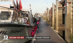 Boulogne-sur-Mer : colère des pêcheurs après des vols de bateaux pour passer au Royaume-Uni