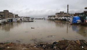 Les Syriens réfugiés au Liban en proie aux intempéries