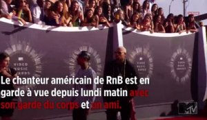 Le chanteur américain Chris Brown en garde à vue pour viol