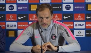 16es - Tuchel : "Alves va jouer au milieu"