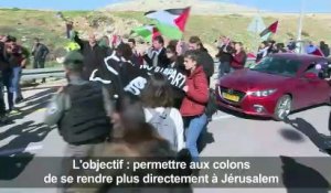 Manifestation contre une route séparée en 2 près de Jérusalem