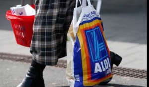 Aldi : le mythique sac en plastique remplacé par des sacs durables et réutilisables