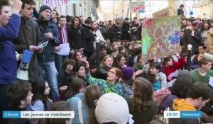 Climat : les jeunes Parisiens se mobilisent après l'appel de Greta Thunberg