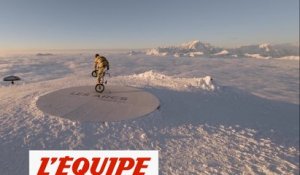 Matthias Dandois fait du BMX flat au sommet de l?Aiguille Rouge aux Arcs - Adrénaline - Tous sports