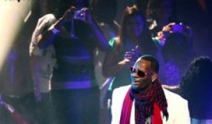 Le chanteur R. Kelly, accusé d'abus sexuel