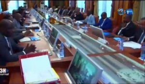 RTG/Le chef de l’Etat Ali Bongo Ondimba a présidé le premier conseil des ministres du nouveau gouvernement